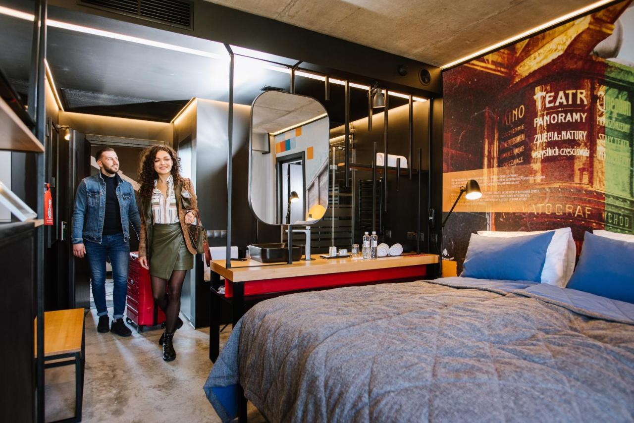 !Fest Hotel Lviv Extérieur photo